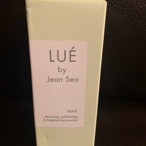 Lué by Jean Seo cleansing powder